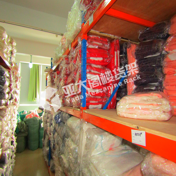 服裝廠(chǎng)倉(cāng)庫(kù)貨架